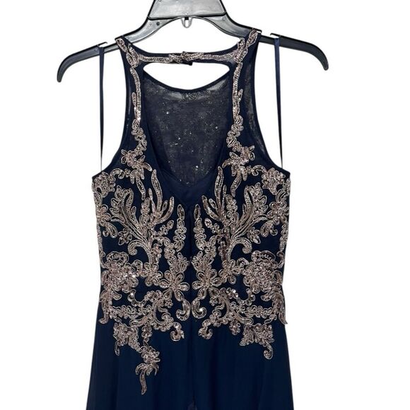 NWOT FLAW BETSY & ADAM | NAVY ROSE BEADED EMBROIDERY CHIFFON GOWN FORMAL 2 - Picture 8 of 12